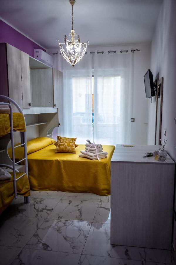 Bed and Breakfast Le Colonne Ракале Экстерьер фото